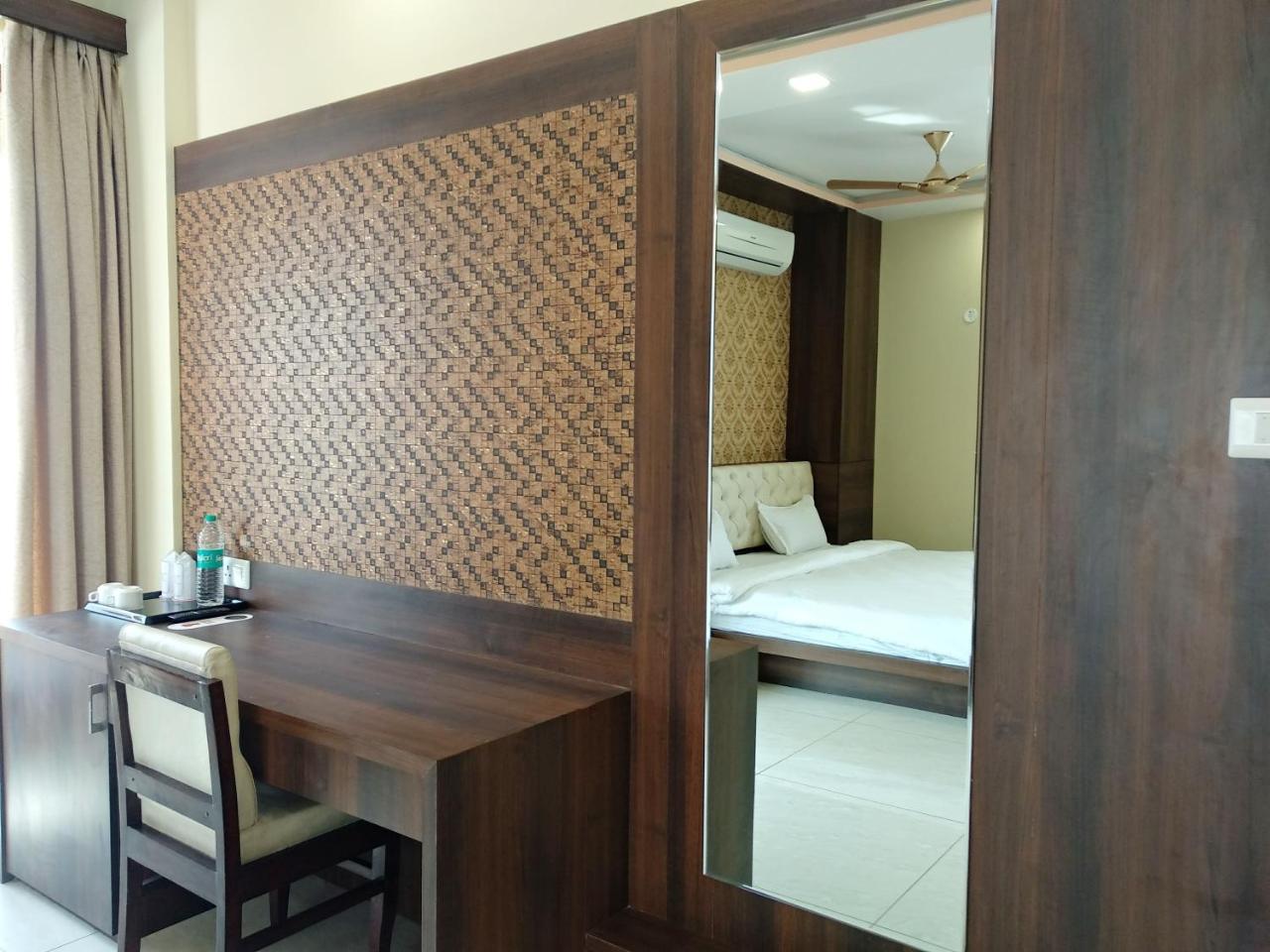 Hotel Golden Heritance Πουσκάρ Εξωτερικό φωτογραφία